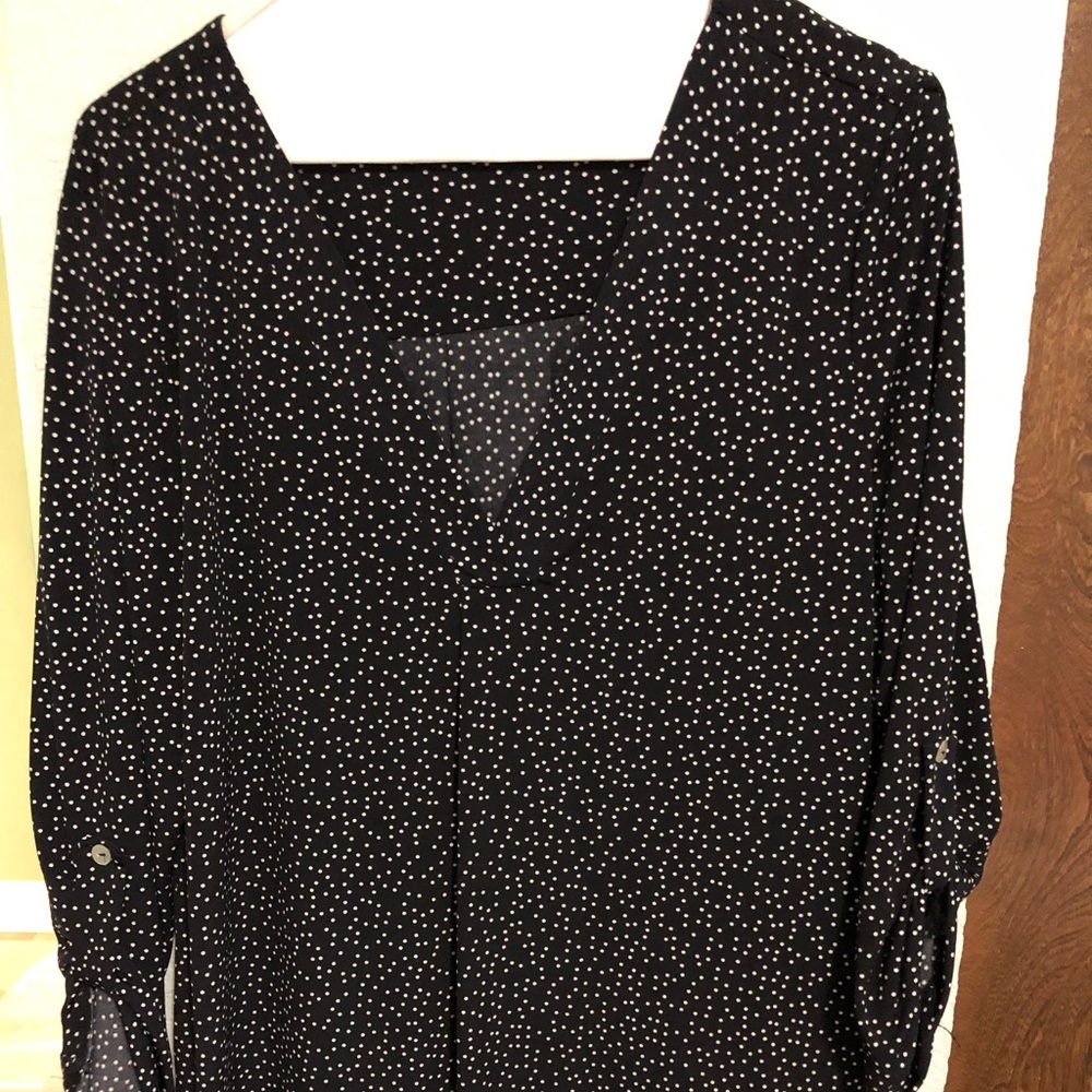 Patty Roll Tab Knit Top
